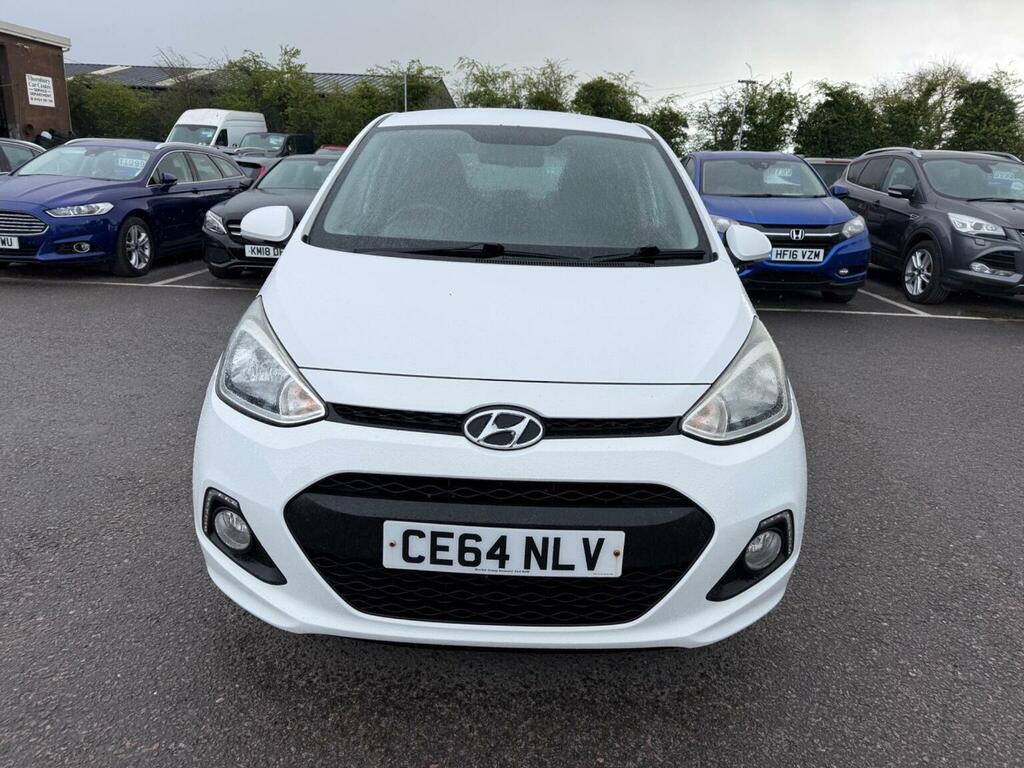 Hyundai I10 Hatchback 1.2 Premium Euro 5 201464 CE64NLV White #2