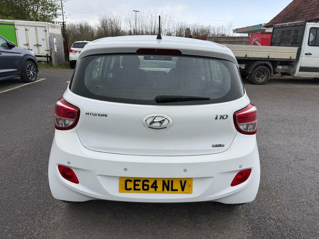 Hyundai I10 Hatchback 1.2 Premium Euro 5 201464 CE64NLV White #5
