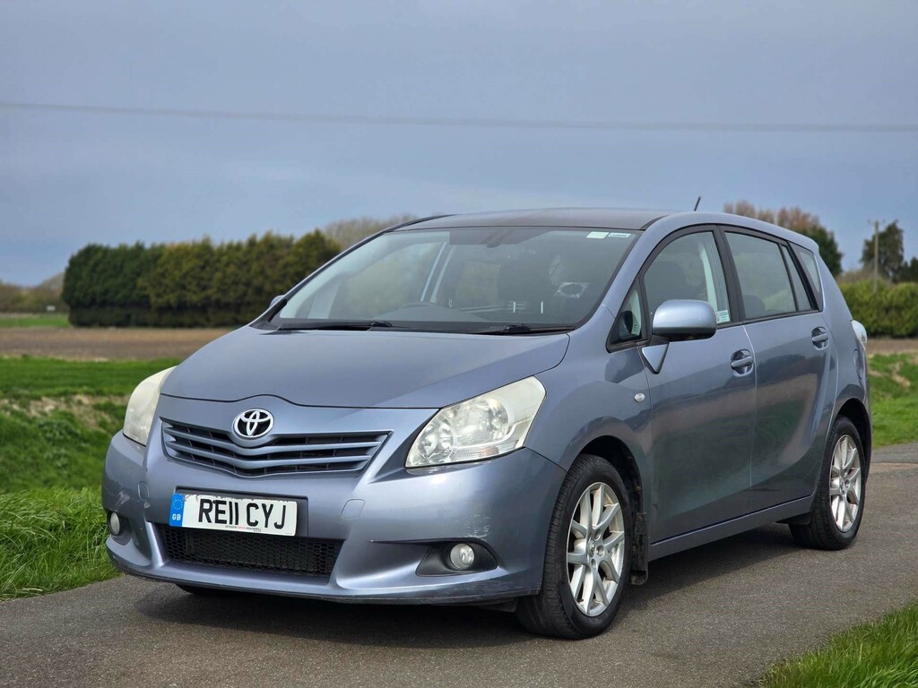 Toyota Verso T Spirit D-4d Blue #4
