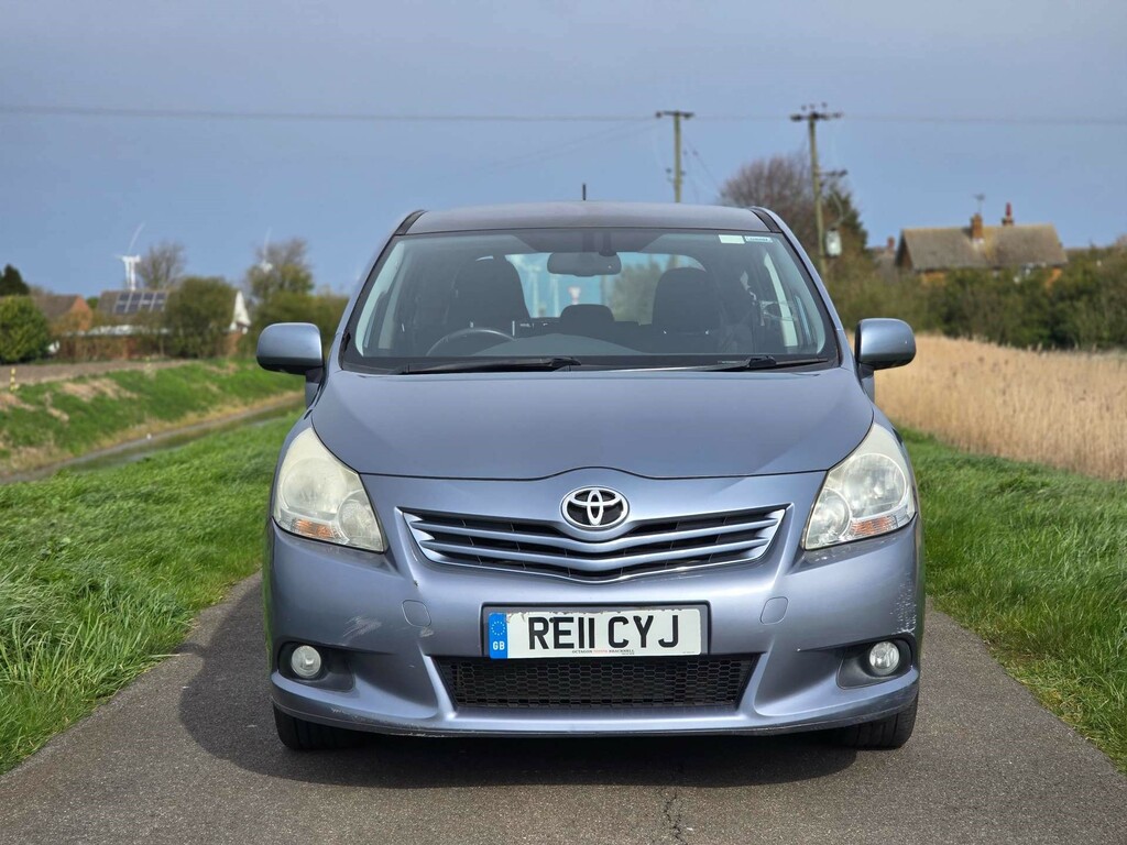 Toyota Verso T Spirit D-4d Blue #5