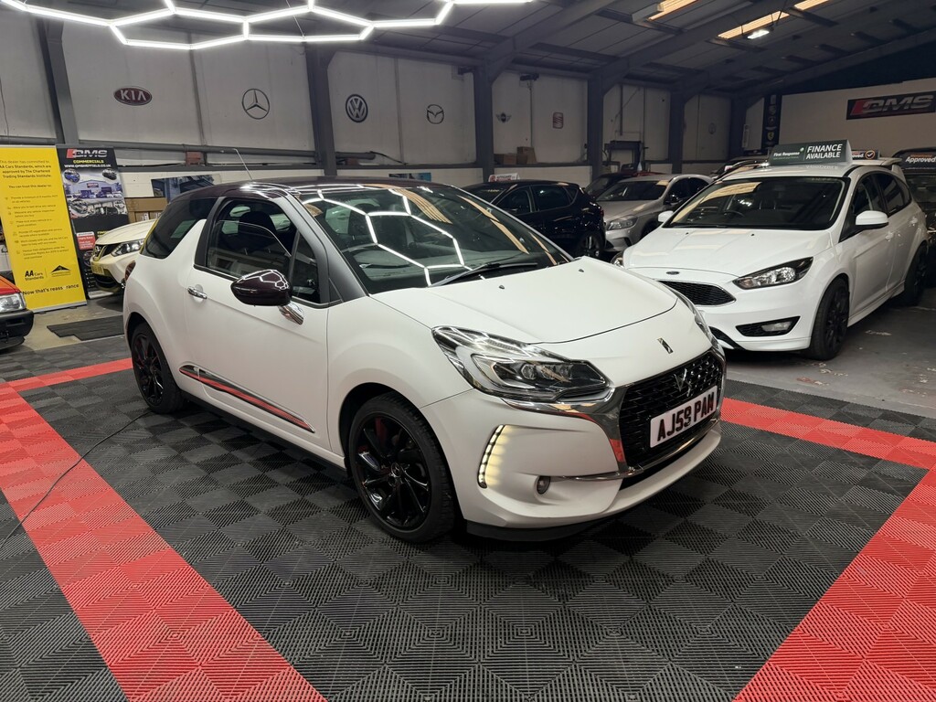 DS DS 3 Hatchback 1.2 Puretech Givenchy Le Makeup 201666 AJ59PAM White #6