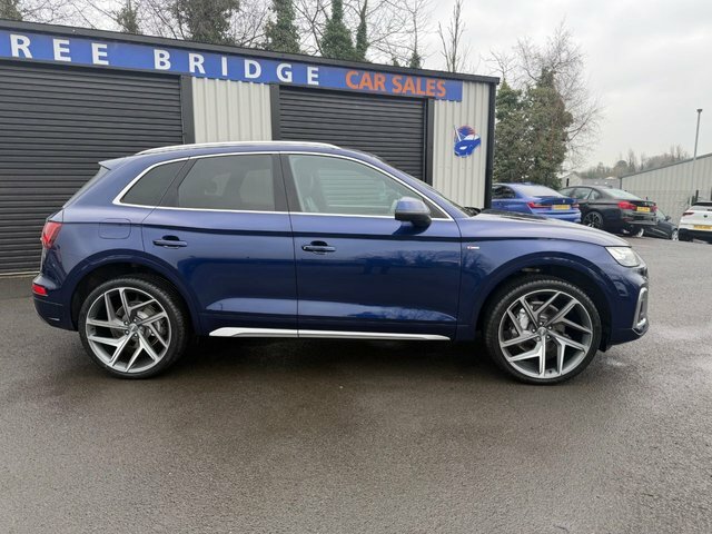 Audi Q5 2.0 Tdi 40 S Line Suv S Tronic Quattro DP21WLR Blue #3