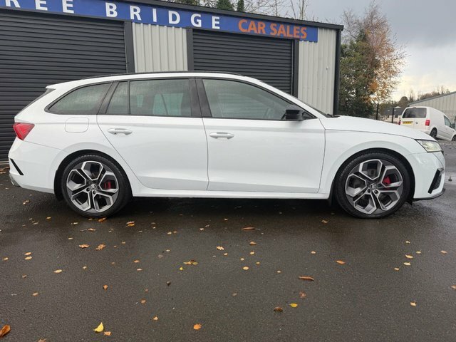 Skoda Octavia 2.0 Tdi Vrs Estate Dsg Euro 6 S S 20 YY21OUF White #3