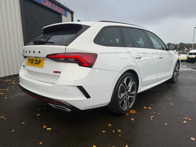 Skoda Octavia 2.0 Tdi Vrs Estate Dsg Euro 6 S S 20 YY21OUF White #4