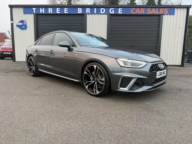 Audi A4 2.0 Tdi 35 S Line Saloon S Tronic Euro Grey