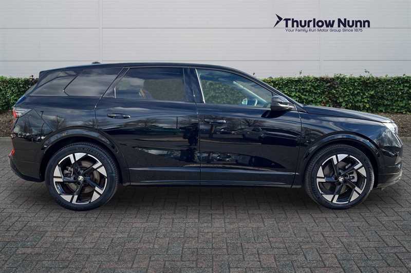 Vauxhall Grandland 73Kwh Ultimate Suv 213 Ps BL74RZZ Black #2