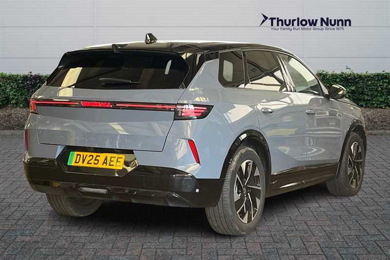 Vauxhall Grandland 73Kwh Gs Suv 213 Ps DV25AEE Grey #3
