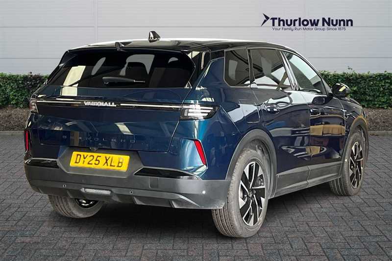 Vauxhall Grandland 1.2 Ultimate Suv Hybrid E-dct Euro 6 S DY25XLB Blue #3