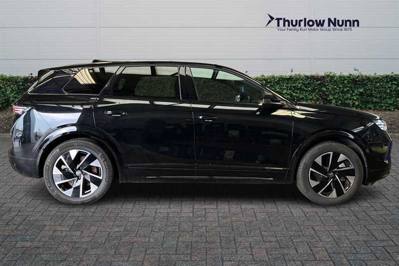 Vauxhall Grandland 73Kwh Gs Suv 213 Ps DY25SVJ Black #2