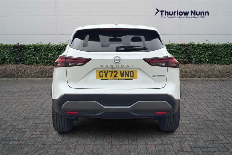 Nissan Qashqai 1.5 H E-power N-connecta Suv Hybrid Aut White #4