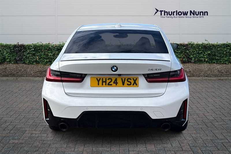 BMW 3 Series 2.0 320I M Sport Saloon Euro 6 S YH24VSX White #4