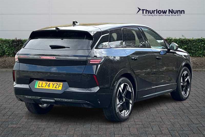 Vauxhall Grandland 73Kwh Ultimate Suv 213 Ps LL74YZF Black #3