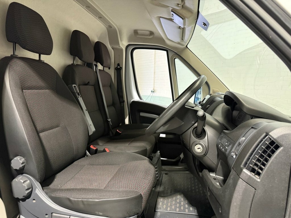 Citroen Relay 2.2L Enterprise CK23XYZ White #5
