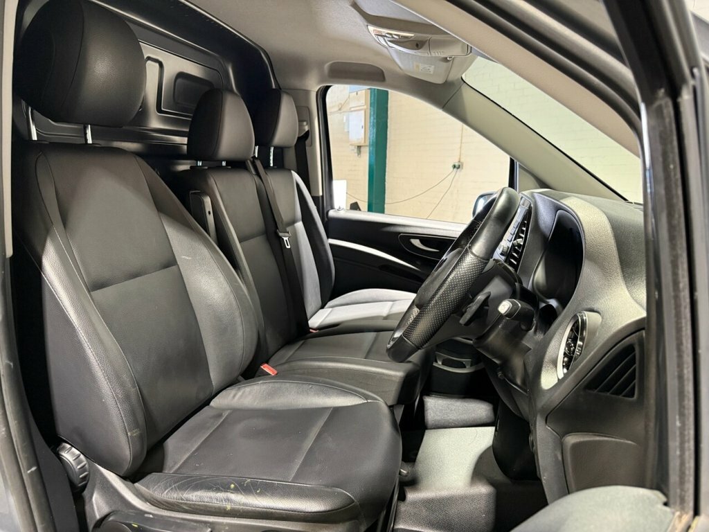 Mercedes-Benz Vito 2L Premium YK73FHT Grey #3
