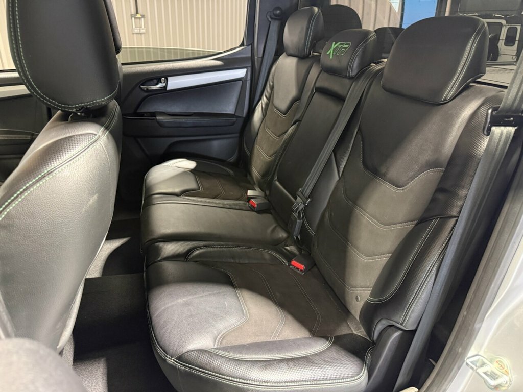 Isuzu D-Max 1.9L Xtr Nav DU71HBX Silver #6