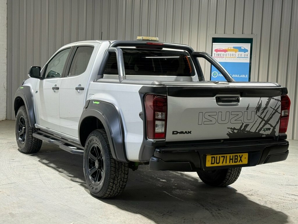 Isuzu D-Max 1.9L Xtr Nav DU71HBX Silver #2