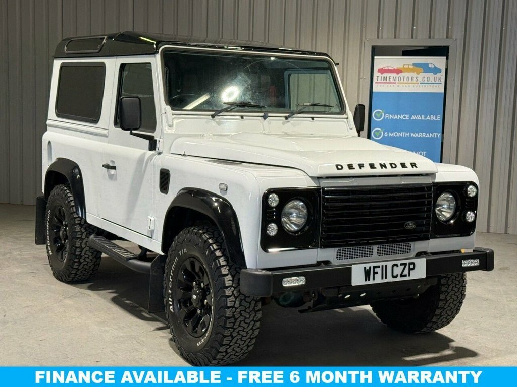 Land Rover Defender 90 2.4L Null White