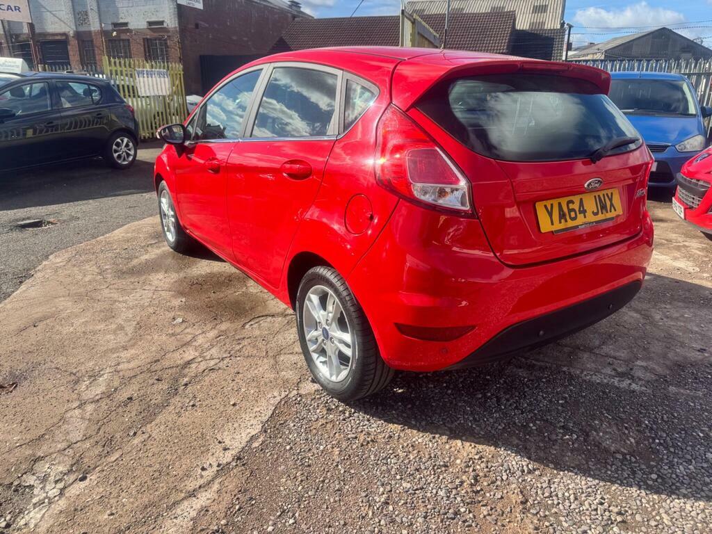 Ford Fiesta 1.25 Zetec Euro 5 YA64JNX Red #4