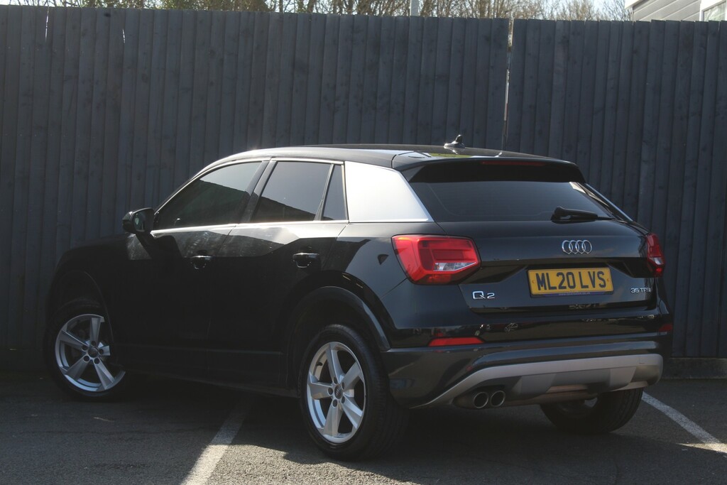 Audi Q2 Suv 1.5 Tfsi Cod 35 Sport 2020 ML20LVS Black #3