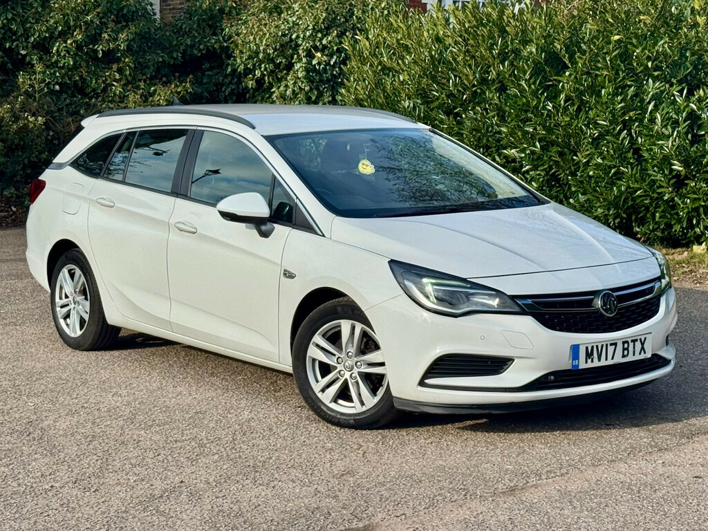 Vauxhall Astra 1.6 Cdti 16V Tech Line Estate White