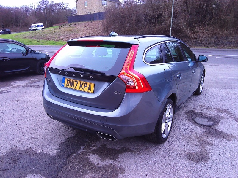 Volvo V60 D4 Se Nav DN17KPA Grey #6