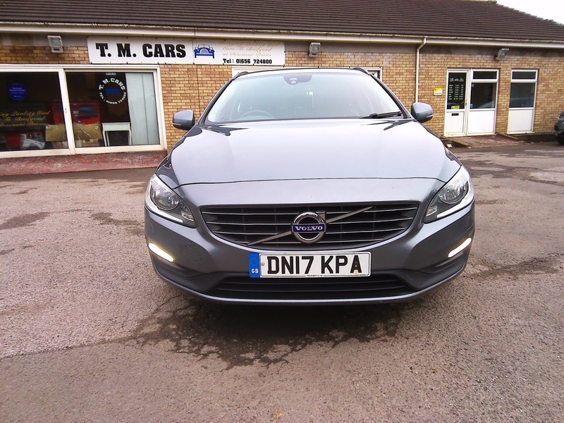 Volvo V60 D4 Se Nav DN17KPA Grey #2