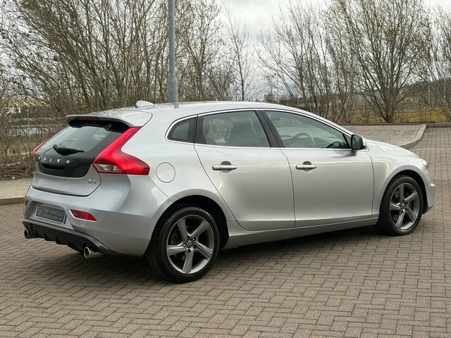 Volvo V40 2015 2.0 D4 R-design Lux Nav Hatchback Silver #3