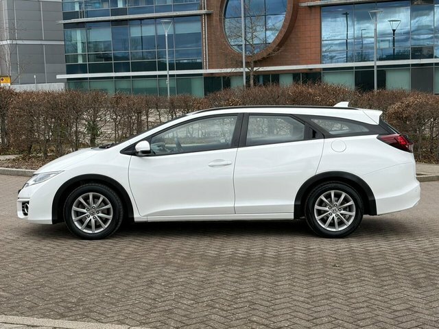 Honda Civic 2017 1.6 I-dtec Se Plus Tourer E White #3