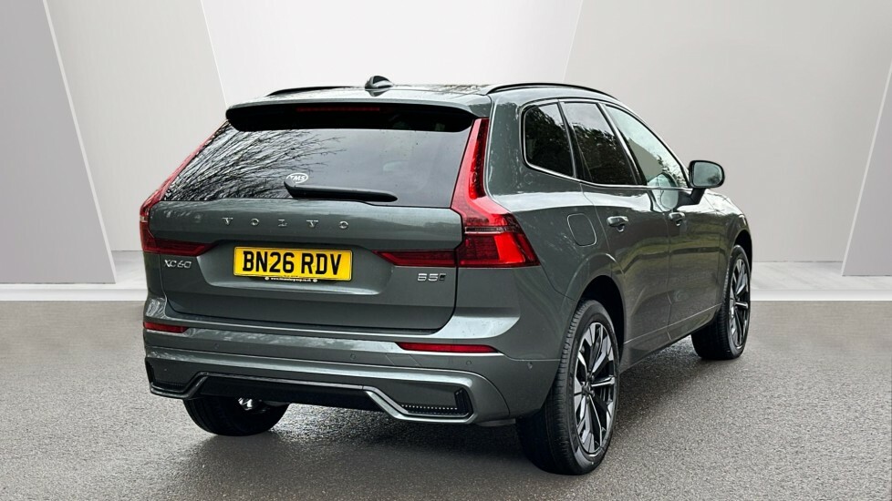 Volvo XC60 2.0 B5 Mhev Ultra Dark Suv Hybrid BN26RDV #2