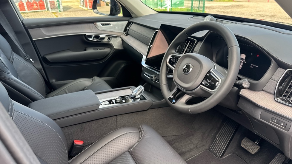 Volvo XC90 2.0 T8 18.8Kwh Ultra Dark Suv Plug-in H BN26UZG Black #4