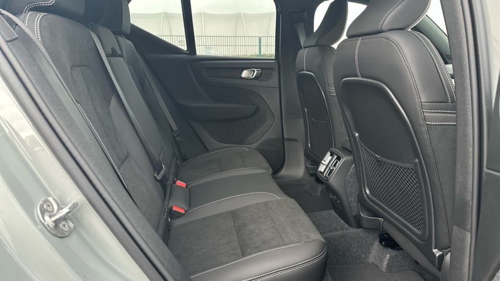 Volvo XC40 Black Edition Plus, B3 Mild Hybrid, BJ26PUX Grey #6