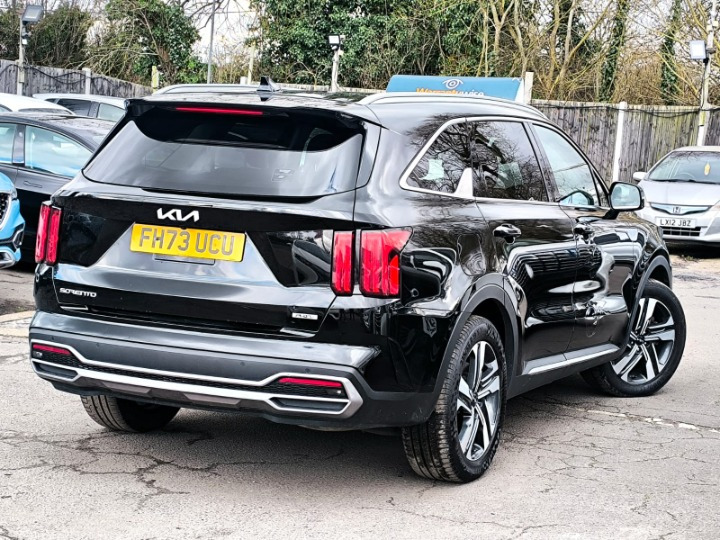 Kia Sorento 1.6 Plug-in Hybrid 202473 Vision T-gdi 13 FH73UCU Black #3