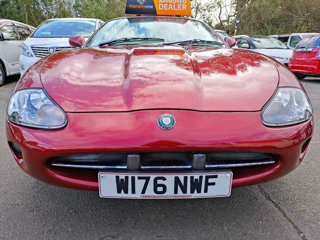 Jaguar XK8 4.0 2000W 4 Seats Ulez Free Red #6