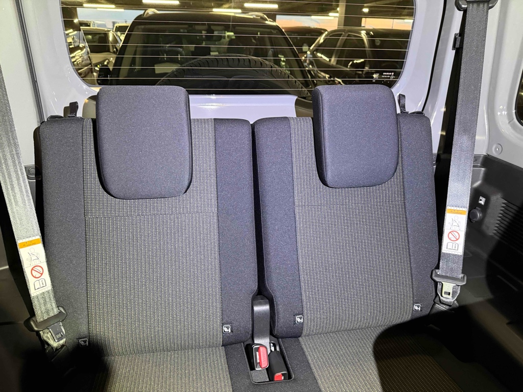 Suzuki Jimny 1.5 202474 4 Seats 4Wd Ulez Grey #5