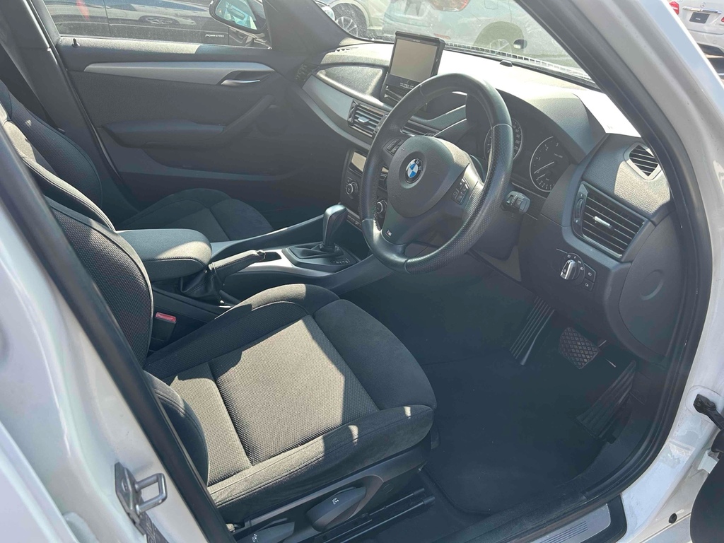 BMW X1 2.0 201313 5 Seats Ulez Fre White #3