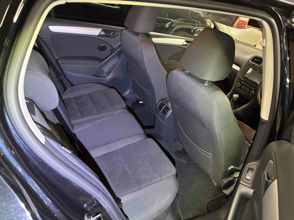Volkswagen Golf 1.4 201111 5 Seats Ulez Fre Black #4