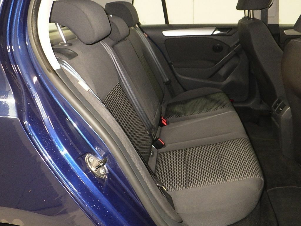 Volkswagen Golf 1.2 201111 5 Seats Ulez Fre  Blue #4