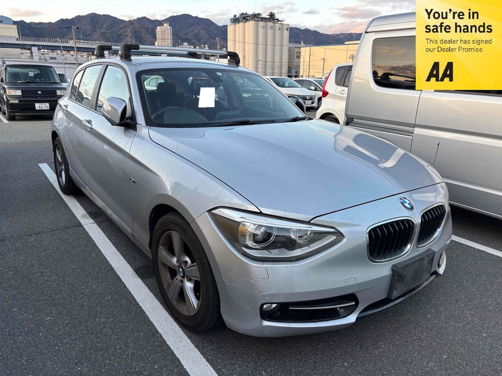 BMW 1 Series 1.6 201363 5 Seats Hatchbac Silver