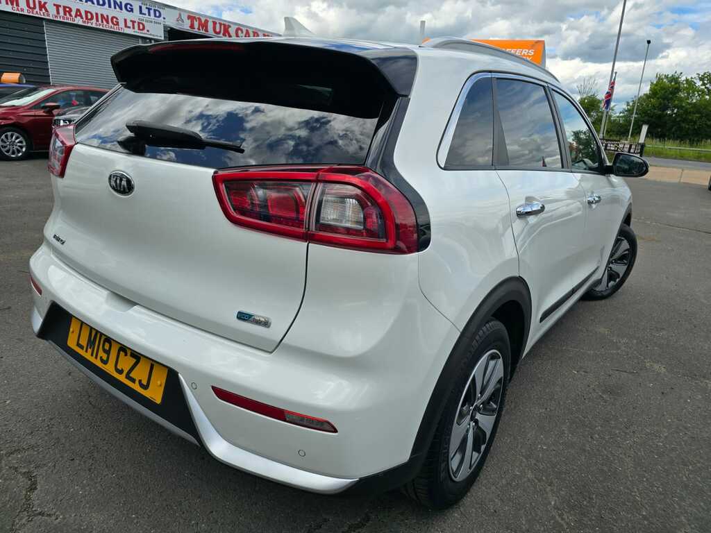 Kia Niro 2 1.6 Hybrid 201919 Gdi 5 Seats Suv 5 Seats LM19CZJ White #3
