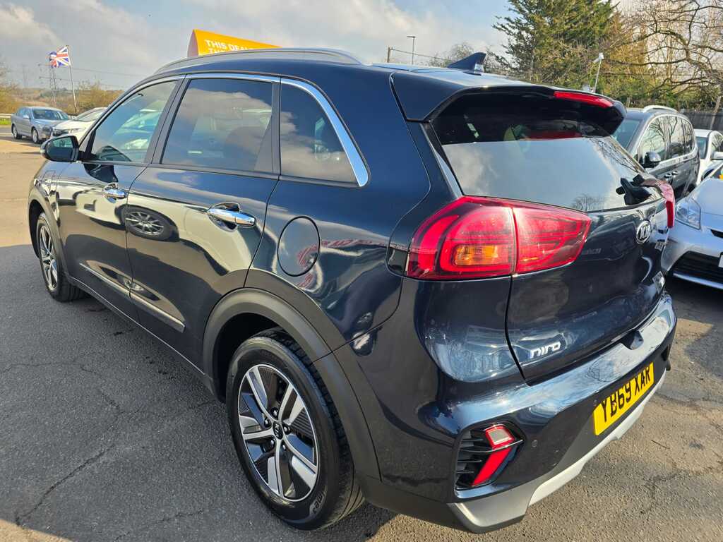 Kia Niro 3 1.6 Plugin Hybrid 202069 Gdi 8.9Kwh 5 Seats Su YB69XAR Blue #4