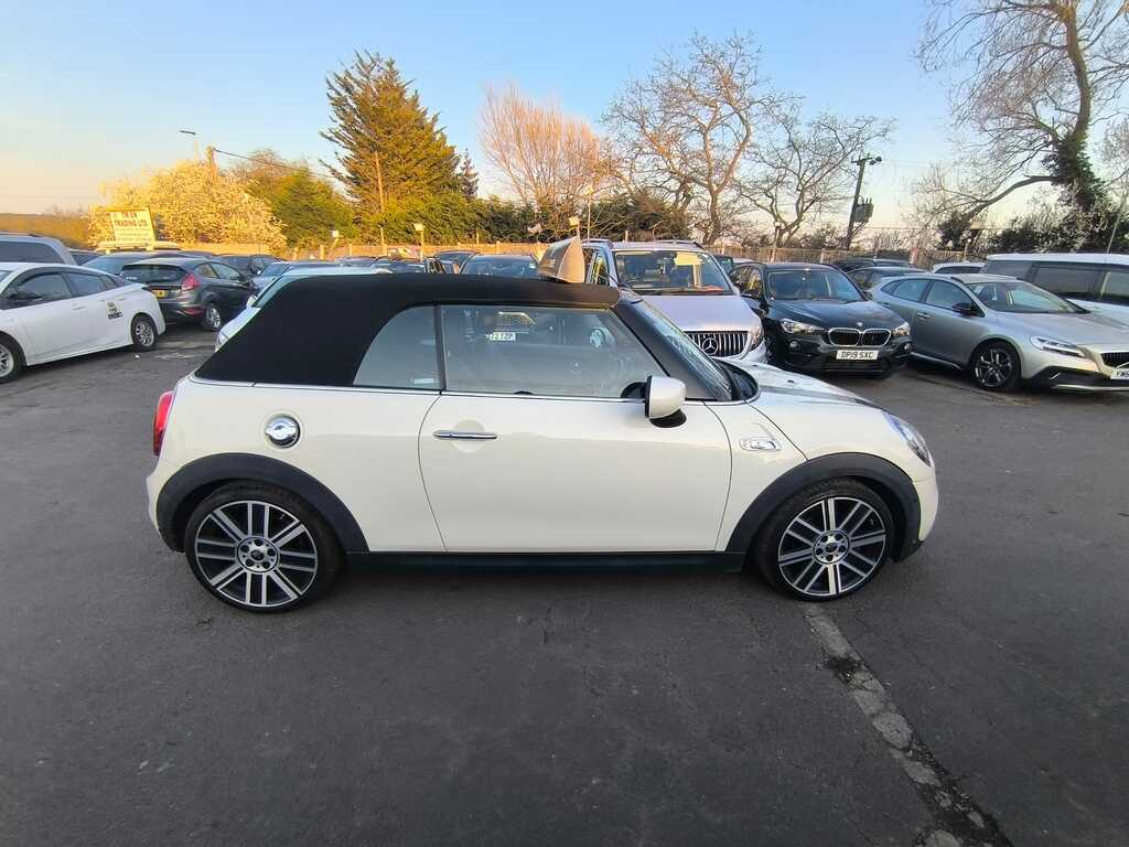 Mini Convertible 2.0 202070 Cooper S Exclusive C White #5