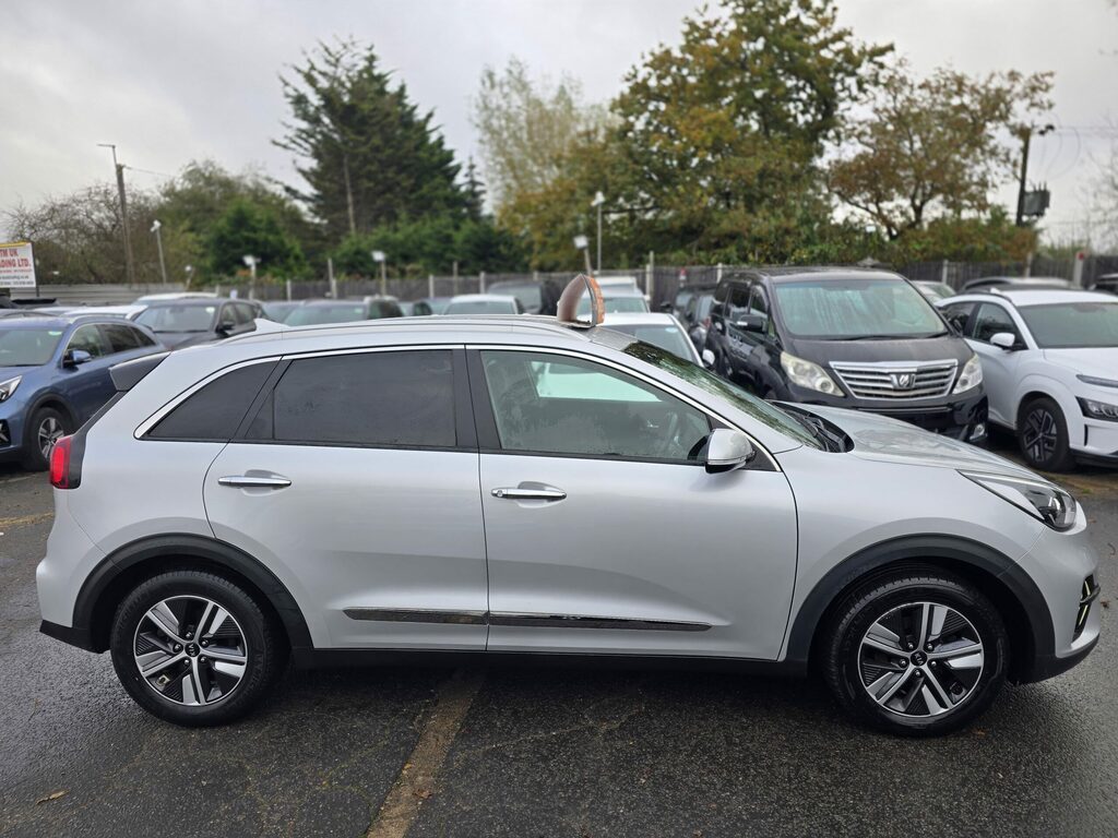 Kia Niro 2 1.6 Plugin Hybrid 202070 Gdi 8.9Kwh 5 Seats Su LF70JRX Silver #5