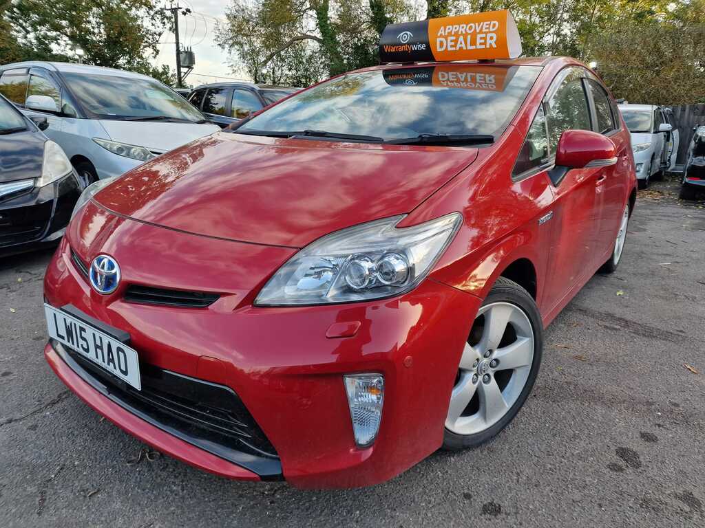 Toyota Prius 1.8 Hybrid 201515 T Spirit 5 Seats Imported Red #2