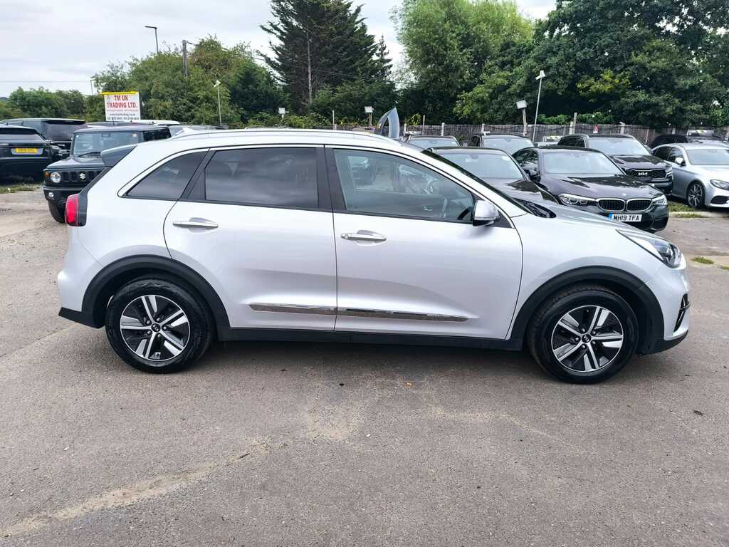 Kia Niro 3 1.6 Plugin Hybrid 202121 Gdi 8.9Kwh 5 Seats Su YY21OZC Silver #5