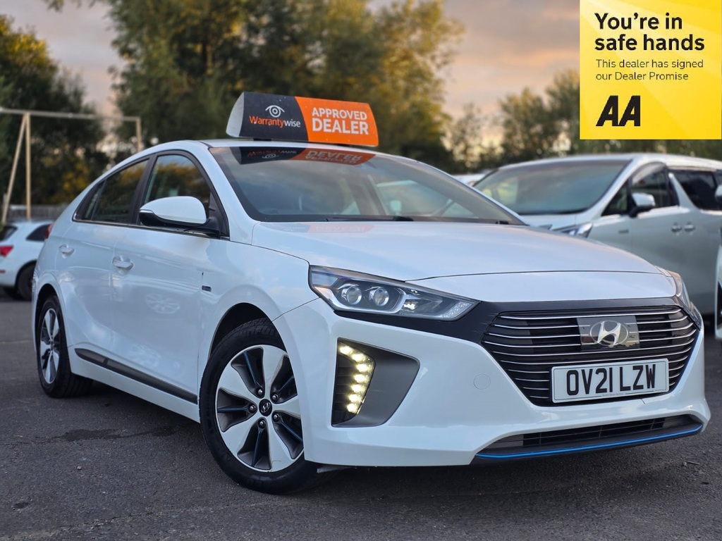 Hyundai Ioniq 1.6 Plugin Hybrid 202121 Gdi 8.9Kwh Premium Hatc White