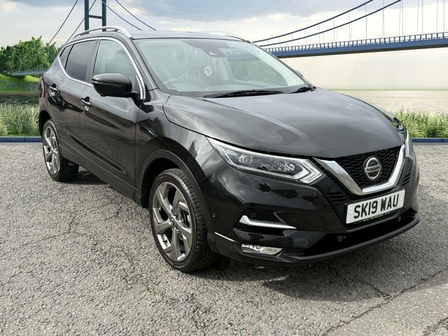 Nissan Qashqai 1.3 Dig-t Tekna Suv Euro 6 S S Black