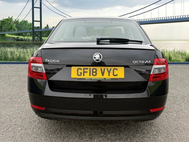 Skoda Octavia 1.5 Tsi Act Se Hatchback Dsg Euro 6 S Black #4