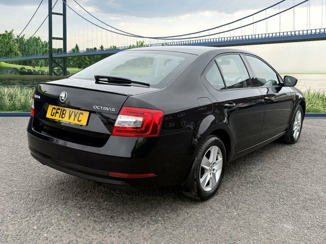 Skoda Octavia 1.5 Tsi Act Se Hatchback Dsg Euro 6 S Black #3
