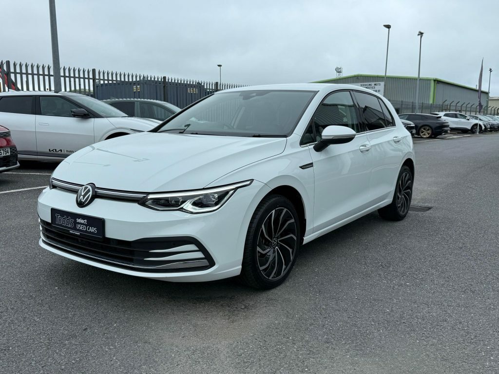 Volkswagen Golf 1.5 Tsi Style Edition Hatchback EF23VTC White #3