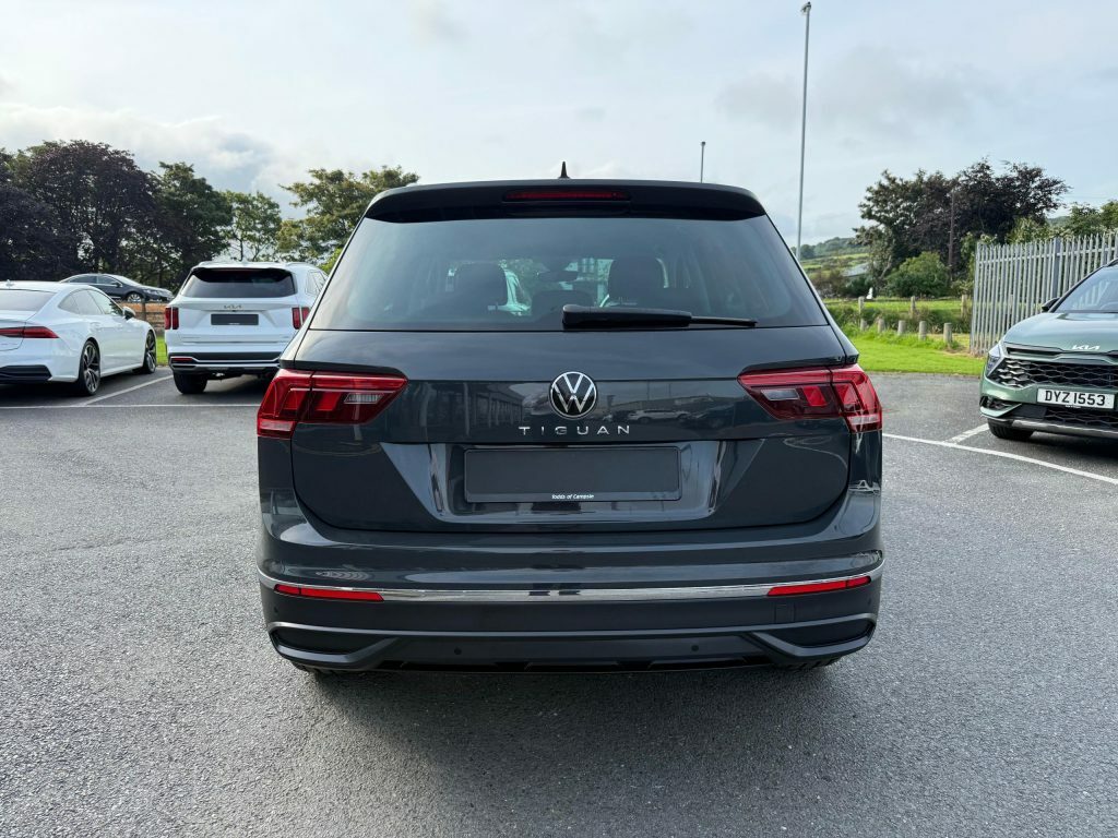 Volkswagen Tiguan 1.5 Tsi Life Suv Dsg Euro 6 Ss 150 YE23BUF Grey #6